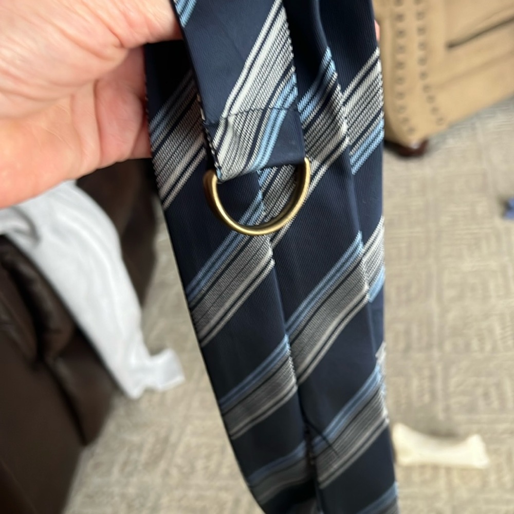 Tie belt